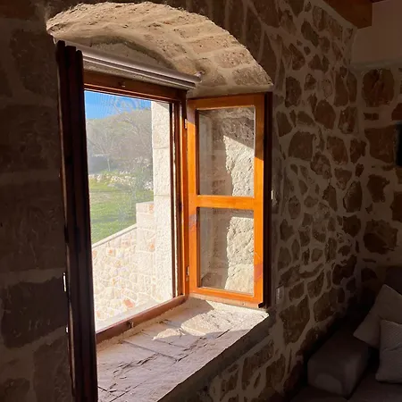 בית נופש Stone House Chico *