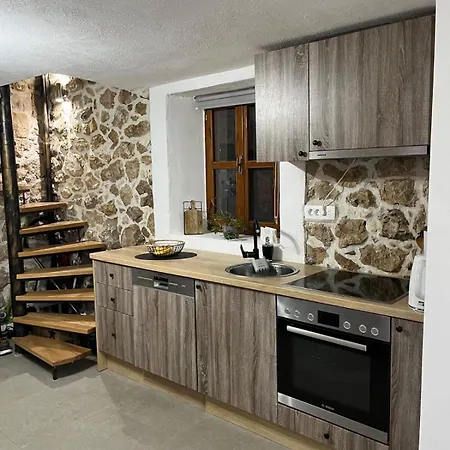 بيت للعطل Stone House Chico